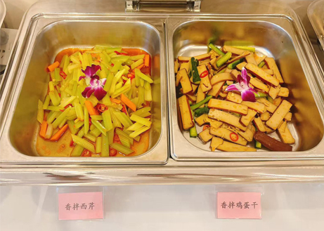 香拌西芹 / 香拌鸡蛋干