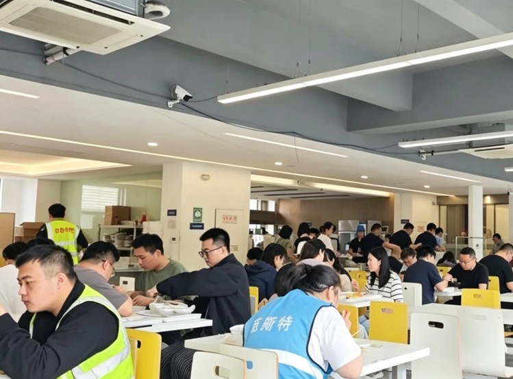 520温情相伴｜以美食致每一份坚守